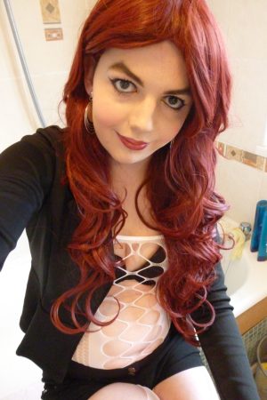 Sonia, 29 ans et curieuse Sonia - rencontre-Teen-Saint-Nazaire