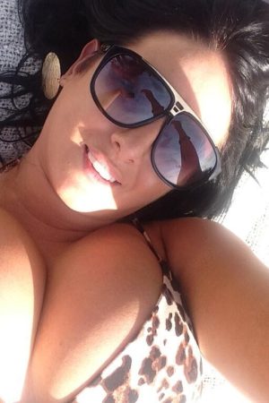 Zahia - rencontre-Teen-Saint-Brieuc