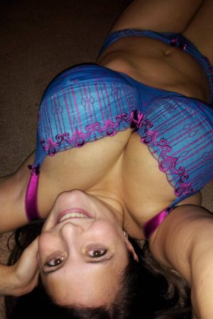 Maya - rencontre-Teen-Vaulx-en-Velin